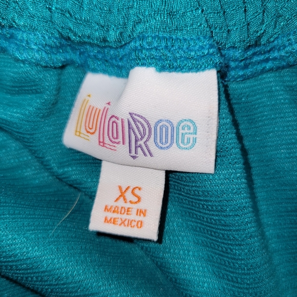 Lularoe Cici NWT Bodycon Ruffle Dress - Picture 6 of 6